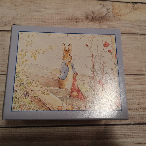 Brand New Peter Rabbit By Wedgewood Centenary Small Mug - Picture 2 of 4
